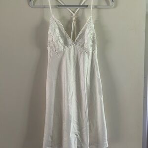 Flora Nikrooz White Lace Chemise